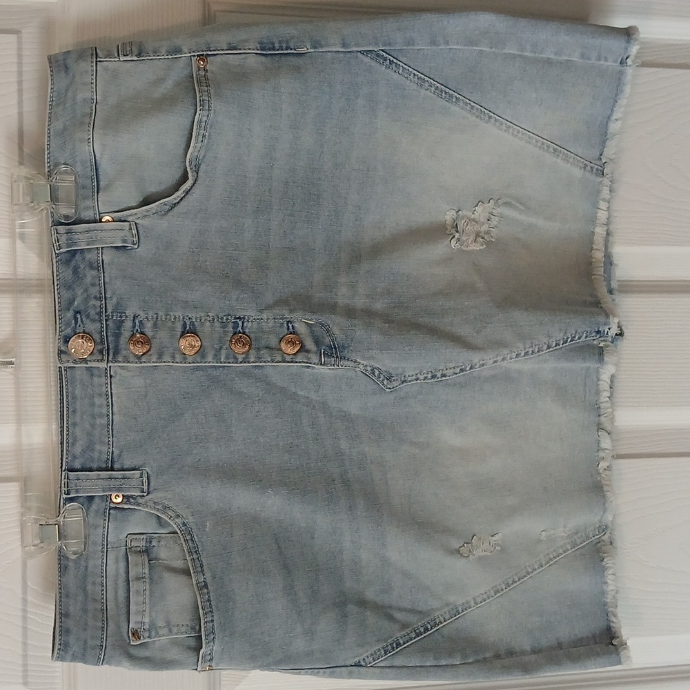 Seven7 Women's Blue Jeans Mini Skirt, Button Fly, Distressed Denim Size 14